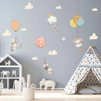 Autocolante de perete pentru camera copiilor Ambiance Flying Mouse