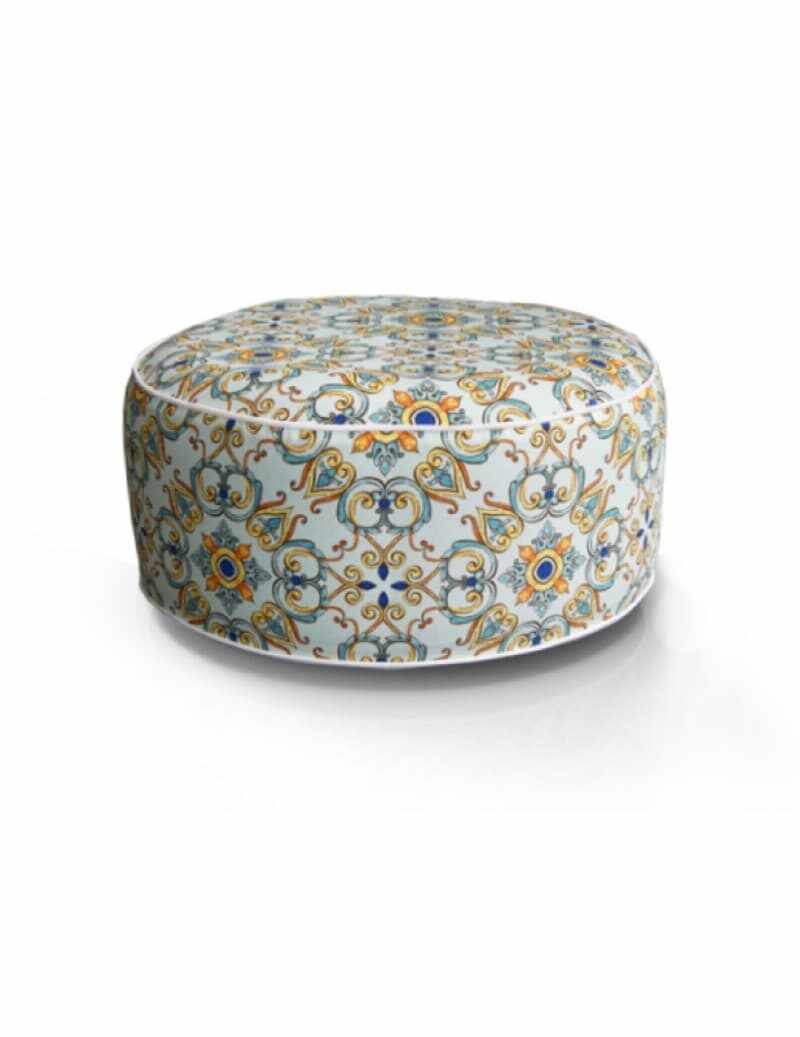 Taburet gonflabil tapitat cu stofa Medicea Tiffany Multicolor, Ø53xH23 cm